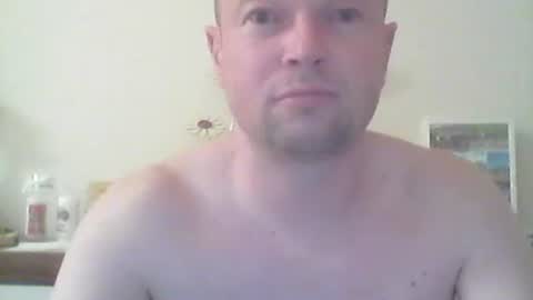 Snapshot of nick1990b chatting on 03/17/26, 06:11 nick1990b online show from 03/17/26, 06:11