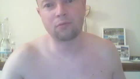 Snapshot of nick1990b chatting on 04/09/26, 05:51 nick1990b online show from 04/09/26, 05:51