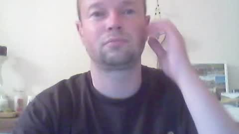 Snapshot of nick1990b chatting on 06/18/26, 07:07 nick1990b online show from 06/18/26, 07:07