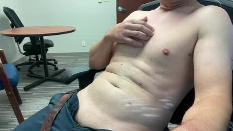 nick705068 online show from 07/07/26, 09:41