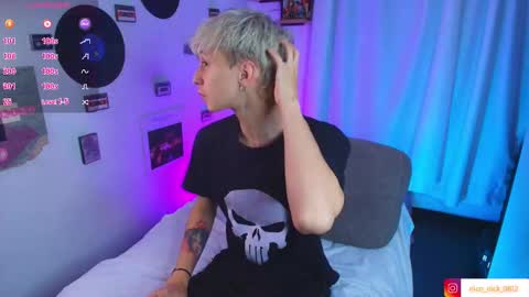 Snapshot of nick_bangover chatting on 01/16/26, 05:50 Nico online show from 01/16/26, 05:50