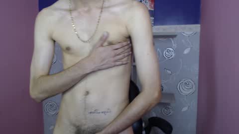 Snapshot of nick_damon chatting on 12/24/24, 04:30 Nick online show from 12/24/24, 04:30