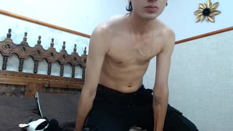 Snapshot of nick_damon chatting on 01/14/25, 09:20 Nick online show from 01/14/25, 09:20