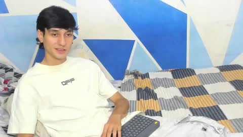 Snapshot of nick_damon chatting on 06/02/26, 04:58 Nick online show from 06/02/26, 04:58