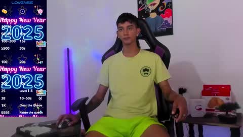 Frank online show from 01/03/25, 06:14