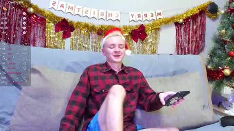 nick_kule online show from 12/17/25, 08:09