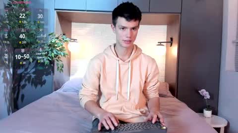 Nick  online show from 09/27/25, 03:44