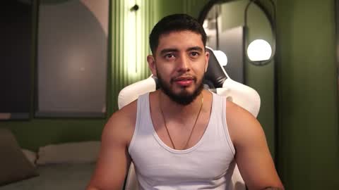 Jhohan online show from 10/24/25, 12:12