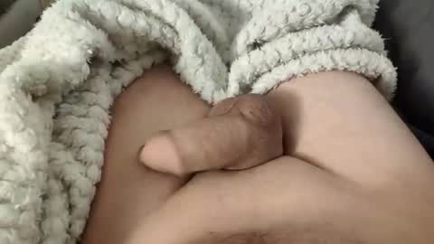 Snapshot of nickelou chatting on 01/18/26, 09:02 nickelou online show from 01/18/26, 09:02