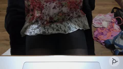 nickibabe1980 online show from 05/15/26, 04:25