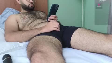 Nicolas              online show from 10/22/25, 06:51