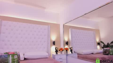 nickky online show from 12/22/25, 01:08