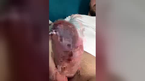 Julian online show from 02/12/26, 11:05