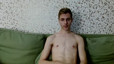 Snapshot of nicksuper8 chatting on 12/03/24, 02:03 Nick online show from 12/03/24, 02:03