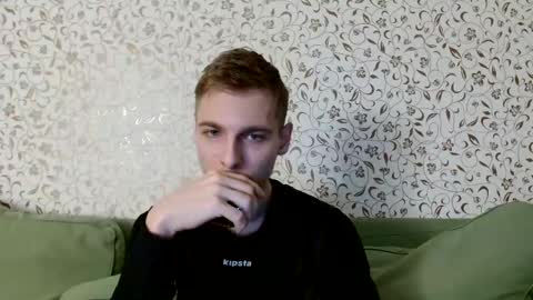 Snapshot of nicksuper8 chatting on 03/06/25, 03:56 Nick online show from 03/06/25, 03:56