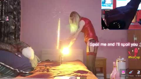 nicktuuk online show from 12/19/25, 12:50