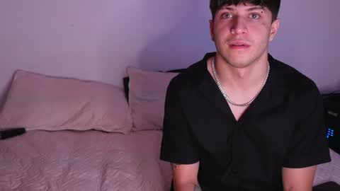 Snapshot of nicky_and_blake chatting on 12/12/24, 11:03 nicky and blake online show from 12/12/24, 11:03