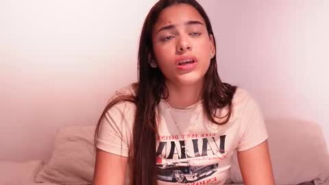 Snapshot of nicky_and_blake chatting on 02/19/25, 01:08 nicky and blake online show from 02/19/25, 01:08