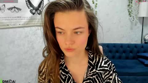 Snapshot of nicky_r0se chatting on 05/20/26, 03:02 Ameli online show from 05/20/26, 03:02
