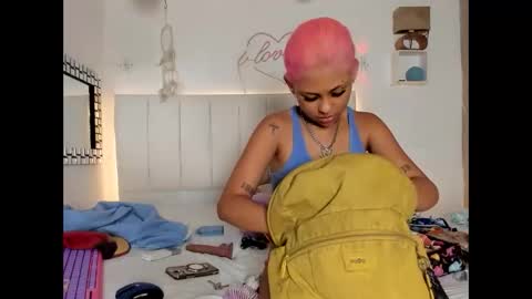 Snapshot of nicky_teem chatting on 12/20/25, 10:00 nicky_teem online show from 12/20/25, 10:00