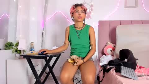 nicky_teem online show from 06/17/26, 02:58