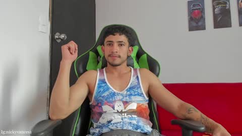 Snapshot of nicky_vance chatting on 12/05/24, 08:22 nicky online show from 12/05/24, 08:22