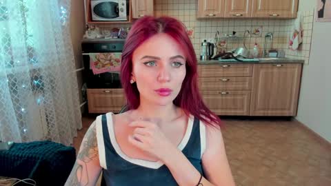 Nicky Weekends online show from 12/24/24, 09:06