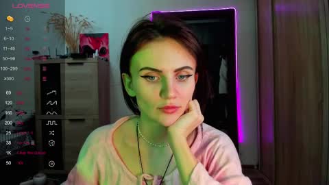 Nicky Weekends online show from 02/16/25, 04:10