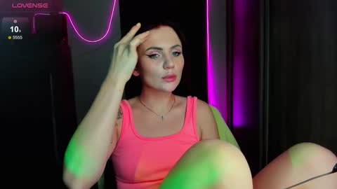 Nicky Weekends online show from 09/14/25, 01:27