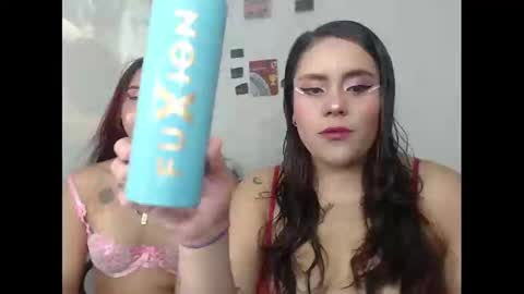 Nickyandcam online show from 09/20/25, 02:34