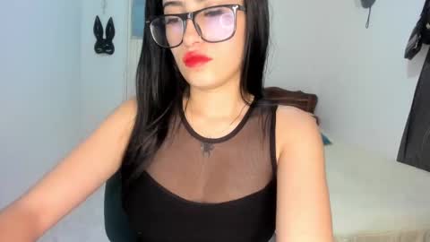 Nicolle online show from 01/13/25, 06:38