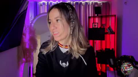 Nicky online show from 06/19/26, 05:50