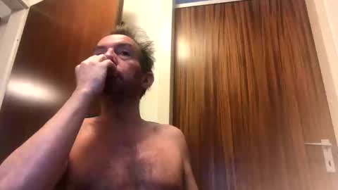 Snapshot of nico181969 chatting on 01/09/25, 11:36 Nico online show from 01/09/25, 11:36