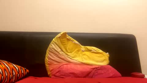 Snapshot of nico181969 chatting on 01/10/25, 01:53 Nico online show from 01/10/25, 01:53