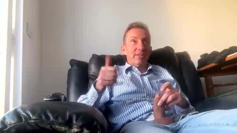 Snapshot of nico181969 chatting on 02/13/25, 05:54 Nico online show from 02/13/25, 05:54