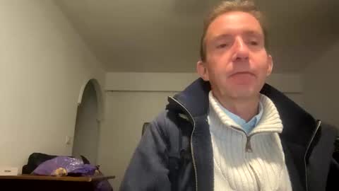 Snapshot of nico181969 chatting on 03/12/25, 11:44 Nico online show from 03/12/25, 11:44