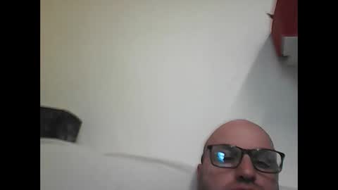 Snapshot of nico_boy000 chatting on 02/08/25, 12:39 nico_boy000 online show from 02/08/25, 12:39