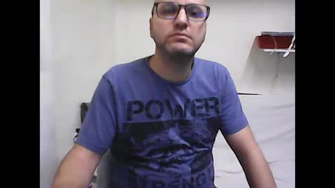 Snapshot of nico_boy000 chatting on 02/23/25, 07:17 nico_boy000 online show from 02/23/25, 07:17