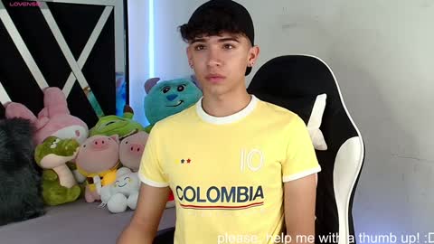 nico online show from 01/10/25, 04:22