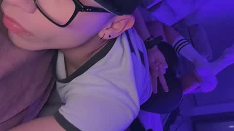 nico online show from 12/04/25, 10:29