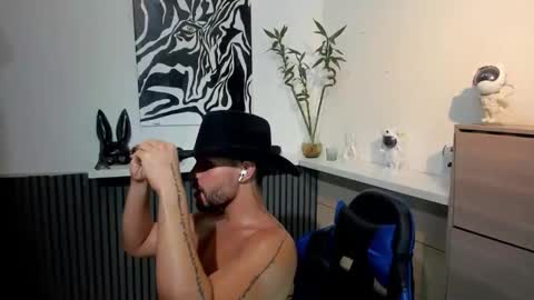 nico_viper online show from 12/17/25, 02:50