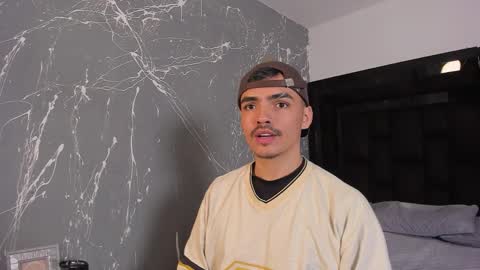 Snapshot of nicokingg_ chatting on 11/17/25, 03:12 Nico King online show from 11/17/25, 03:12