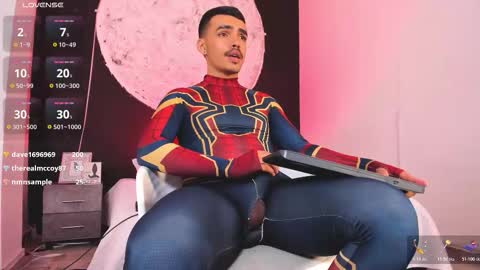 Snapshot of nicokingg_ chatting on 11/19/25, 04:56 Nico King online show from 11/19/25, 04:56