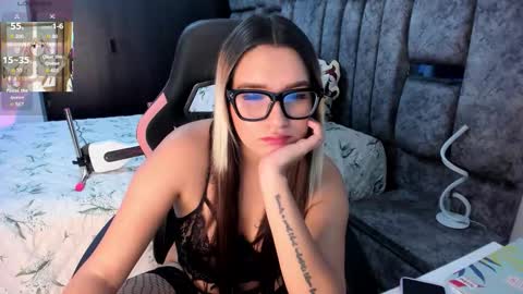 YuliEM online show from 10/23/25, 07:23