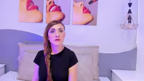 Snapshot of nicol_89 chatting on 02/24/26, 11:52 Nicol online show from 02/24/26, 11:52