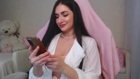Snapshot of nicol_angel888 chatting on 02/13/25, 02:31 Nicole Online at about after 1000  6  UK time or 900  - 500  UK time it approximate time interval online show from 02/13/25, 02:31