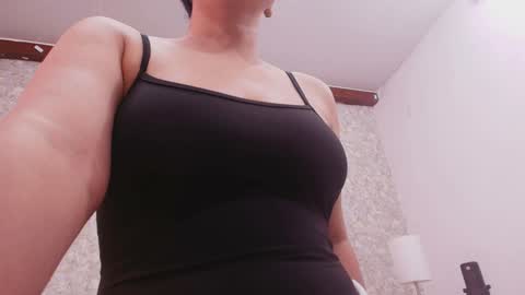 Nicol online show from 01/06/25, 07:13