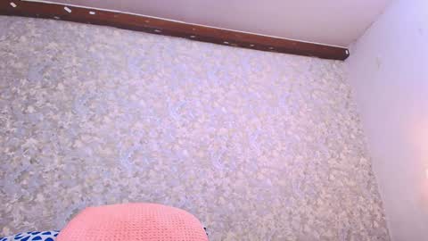 Nicol online show from 01/08/25, 01:11