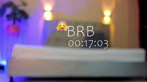 Snapshot of nicol_snow chatting on 12/26/24, 12:59 Your baby Nicol online show from 12/26/24, 12:59