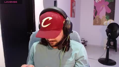 nicolas online show from 01/21/25, 03:04